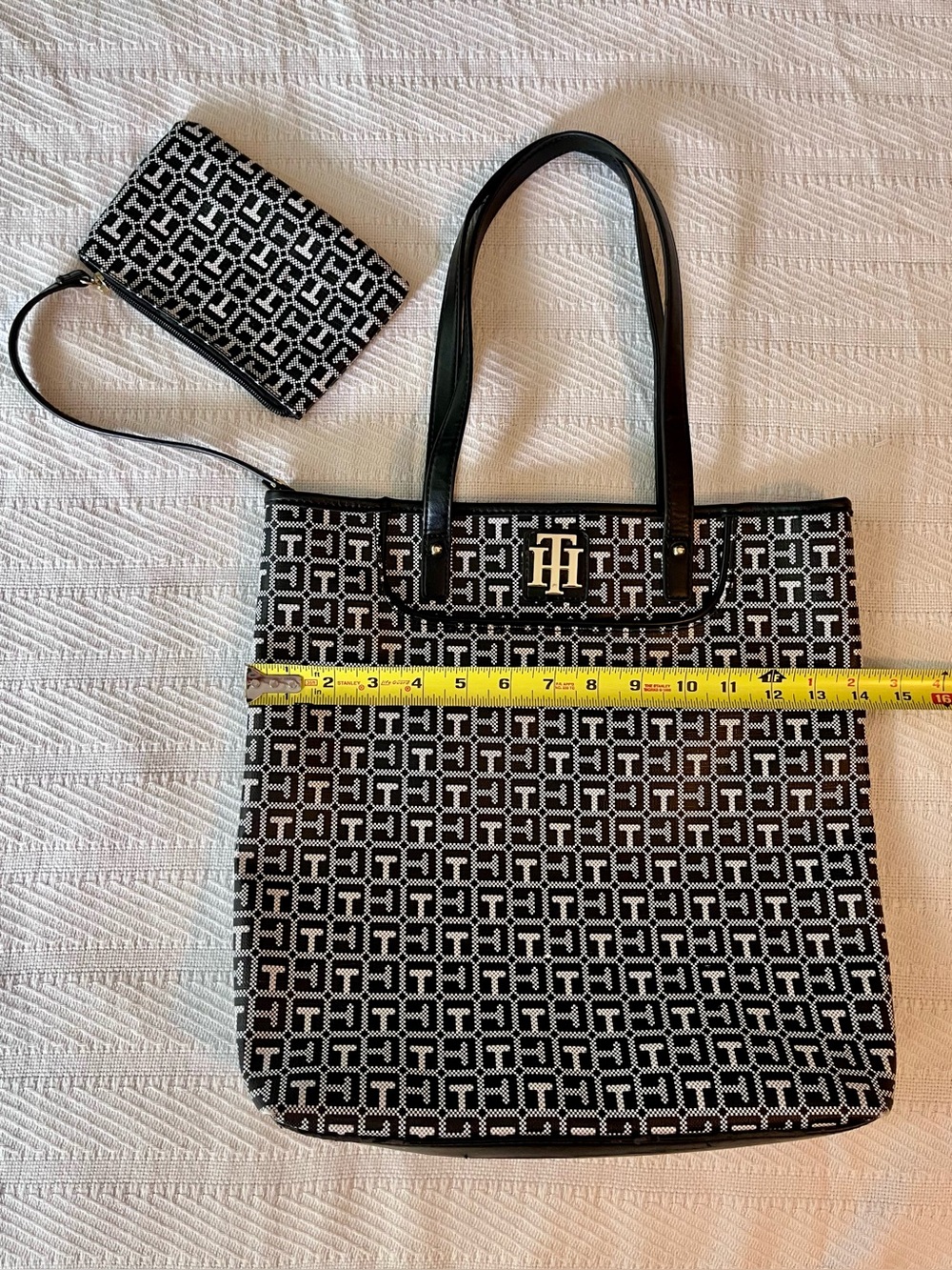 Tommy Hilfiger Black & White Logo Print Shoulder Bag Tote with Wristlet Vegan - Picture 4 of 12